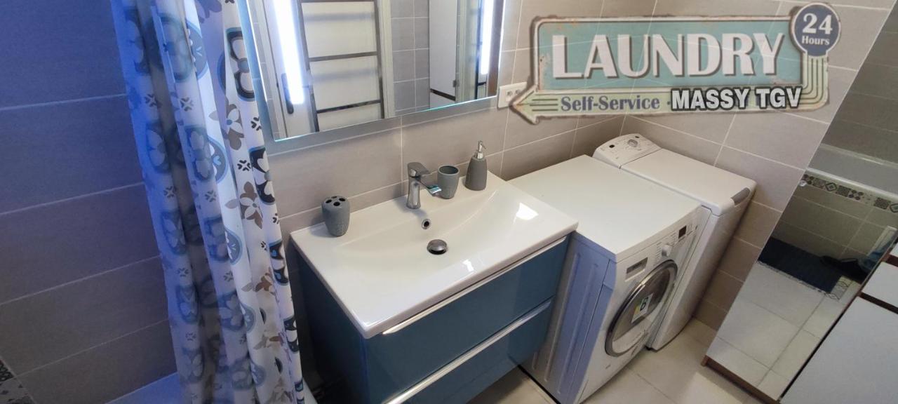 T4 Massy Tgv By Beds4Wanderlust - 80M2 Avec Terrasse Et Bureau - Proche Coulee Verte - Ideal Pro Ou Famille Luaran gambar